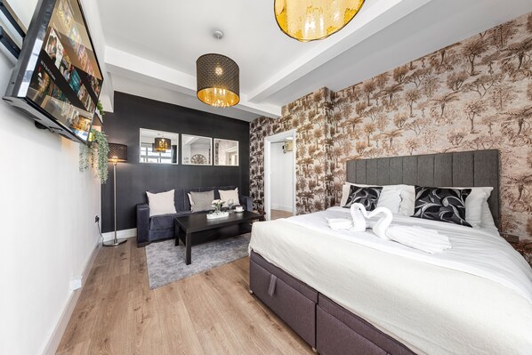 Apartment | 1 bedroom, iron/ironing board, free WiFi, bed sheets - Bayswater Perfection-modern Apartment for 4 Guests (London)