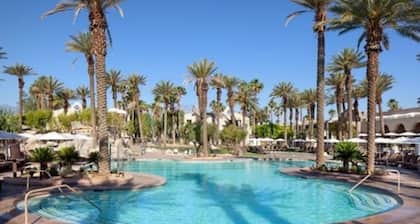 COACHELLA & STAGECOACH! 1 Bedroom Premium Villa at Westin Mission Hills Resort. 