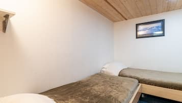 3 bedrooms, WiFi