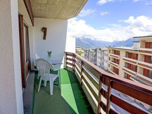 Outdoor dining - Rond-Point 27 by Interhome (Crans-Montana)