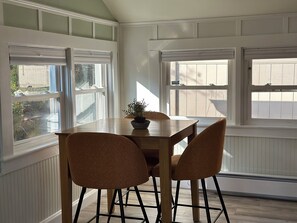 Dining - Oceanfront cabin with private beach and hot tub (Lamoine)