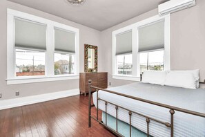 1 quarto, ferros/tábuas de passar roupa, Wi-Fi, roupa de cama