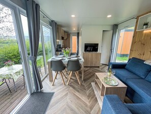 TV - Tiny Haus Altmühlblick by Interhome (Riedenburg)