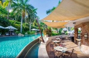 Piscine extérieure, piscine chauffée