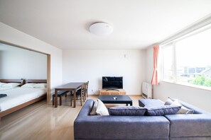 Living area - LAVISH (Kamifurano)