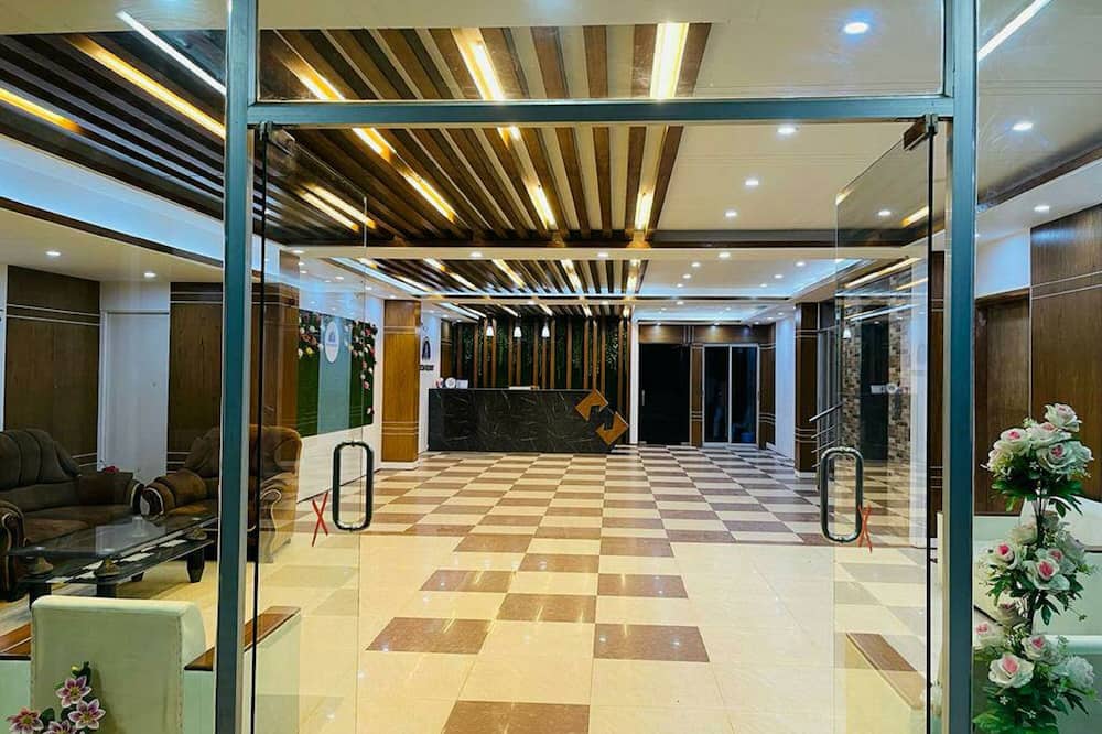 Reem Resort