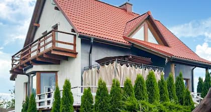 4 bedroom lovely home in Rybical