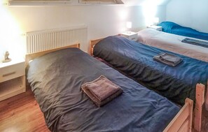 4 habitaciones, wifi gratis y ropa de cama 