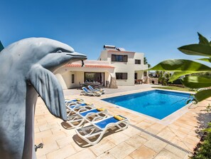 A heated pool - Corcovada V4 VIP Properties by Interhome (Albufeira)