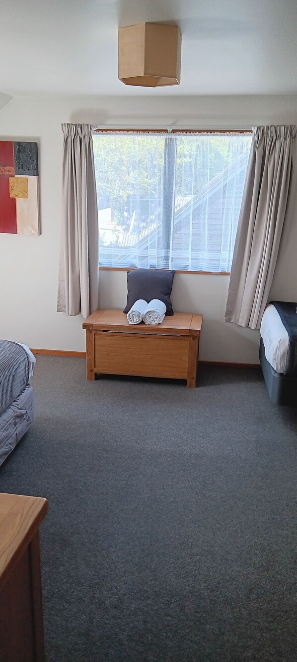 3 Schlafzimmer, Bügeleisen/Bügelbrett, WLAN, Bettwäsche