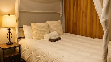 4 Schlafzimmer, Schreibtisch, BĂŒgeleisen/BĂŒgelbrett, Reisekinderbett