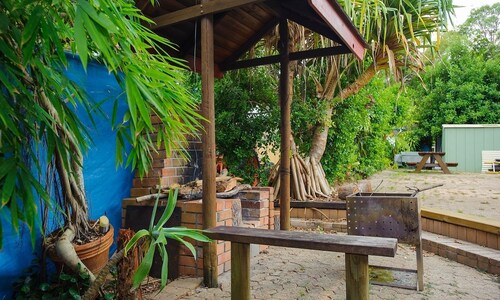 Bali House - Bulwer