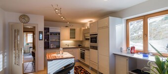 Large apartment with garden, 2 minutes to the ski lift