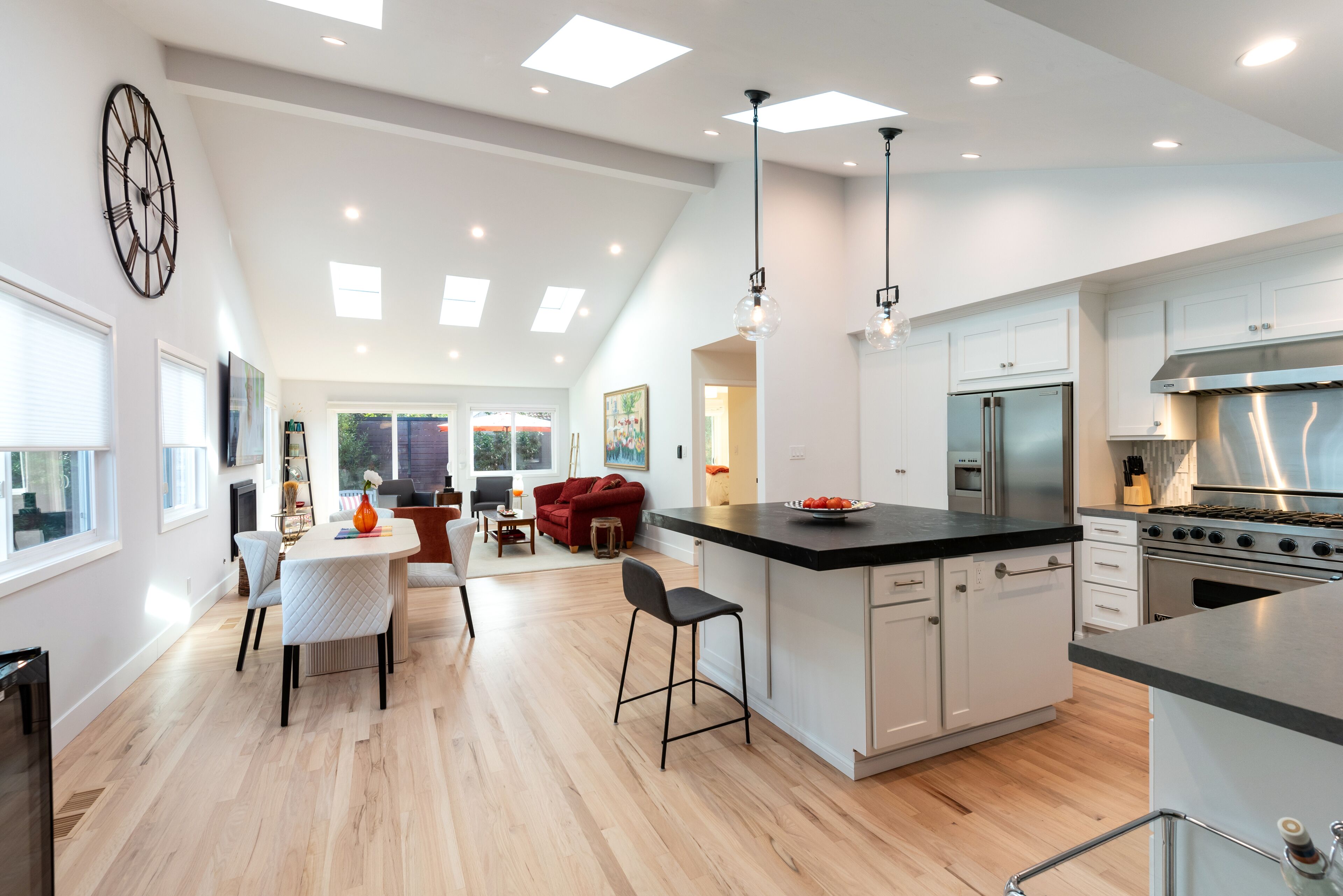 Stunning Napa Valley luxury property in the heart of charming Yountville