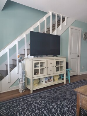 Interior - Condo At Sand Dollar. Close to the beach, restaurants, and shops in Gulf Shores (Gulf Shores)