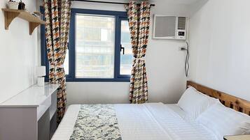 6 bedrooms, WiFi, bed sheets