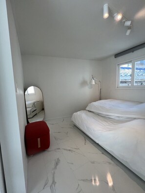 2 soverom, wi-fi og sengetøy