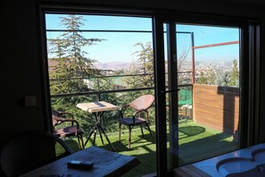 TERAS KULUBELER | Terrasse/Patio