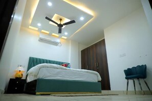 Deluxe Double Room | Free WiFi - Hotel Lyf Suites - bahadurgarh (Bahadurgarh)