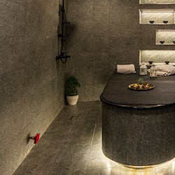 Aromaterapia, masajes suecos, masajes tailandeses
