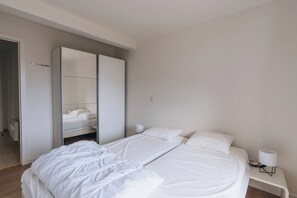 2 bedrooms, free WiFi - Apartment Nieuwpoort near Beach Promenade (Oostduinkerke)