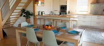 Comfortable house 5 minutes walk from Ste Marguerite beach and GR 34 trails
