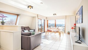 Living area - Apartment in Oostduinkerke near the Beach (Oostduinkerke)