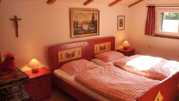 2 bedrooms