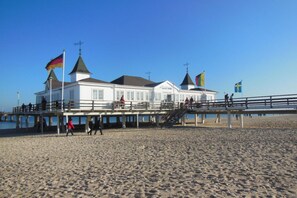 Beach nearby - Holiday home Sonnenhof III (Ostseebad Heringsdorf)