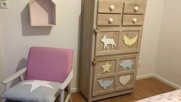 1 Schlafzimmer, kostenloses WLAN, Bettwäsche