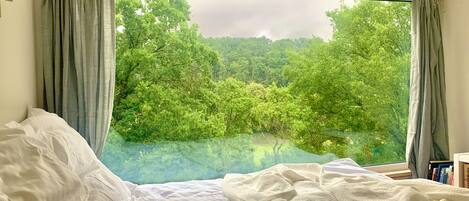 1 chambre, fer et planche à repasser, Wi-Fi, draps fournis