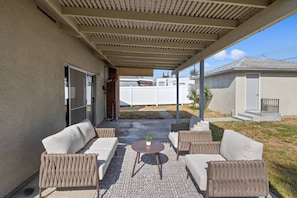 Terrace/patio - LA  Cozy Home  San Gabriel Valley
 (Whittier)