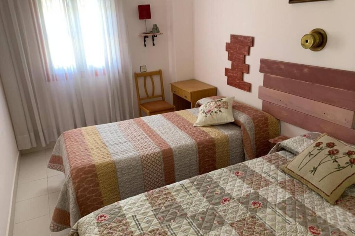 Basic Twin Room | Individually decorated, individually furnished, desk, free WiFi
