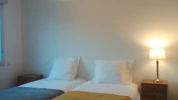 Studio, 2 lits une place | Chambres insonorisées, Wi-Fi gratuit