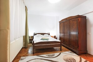 2 Schlafzimmer, Bügeleisen/Bügelbrett, WLAN, Bettwäsche