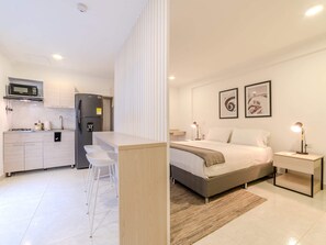 1 soveværelse, skrivebord, Wi-Fi, sengetøj