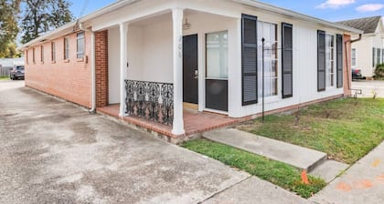 City Walk + Wedding Haven