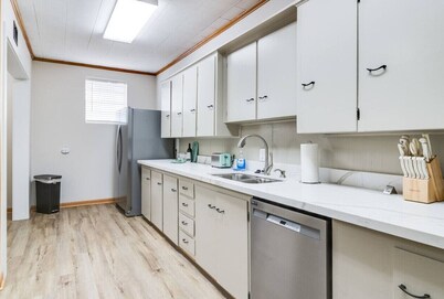 City Walk + Wedding Haven