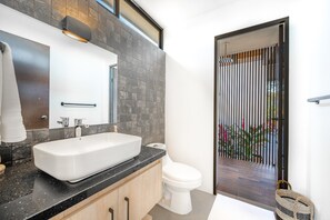 Haartrockner, Handtücher