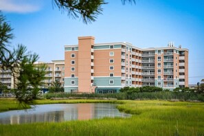 Exterior - Cozy Makai Condo year-round pool access (Ocean City)