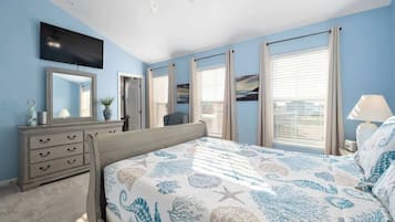 4 habitaciones, tabla de planchar con plancha, wifi y ropa de cama