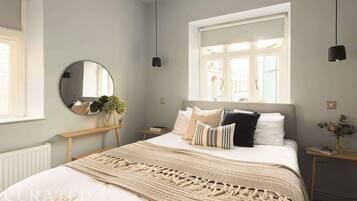 1 bedroom, iron/ironing board, travel crib, WiFi