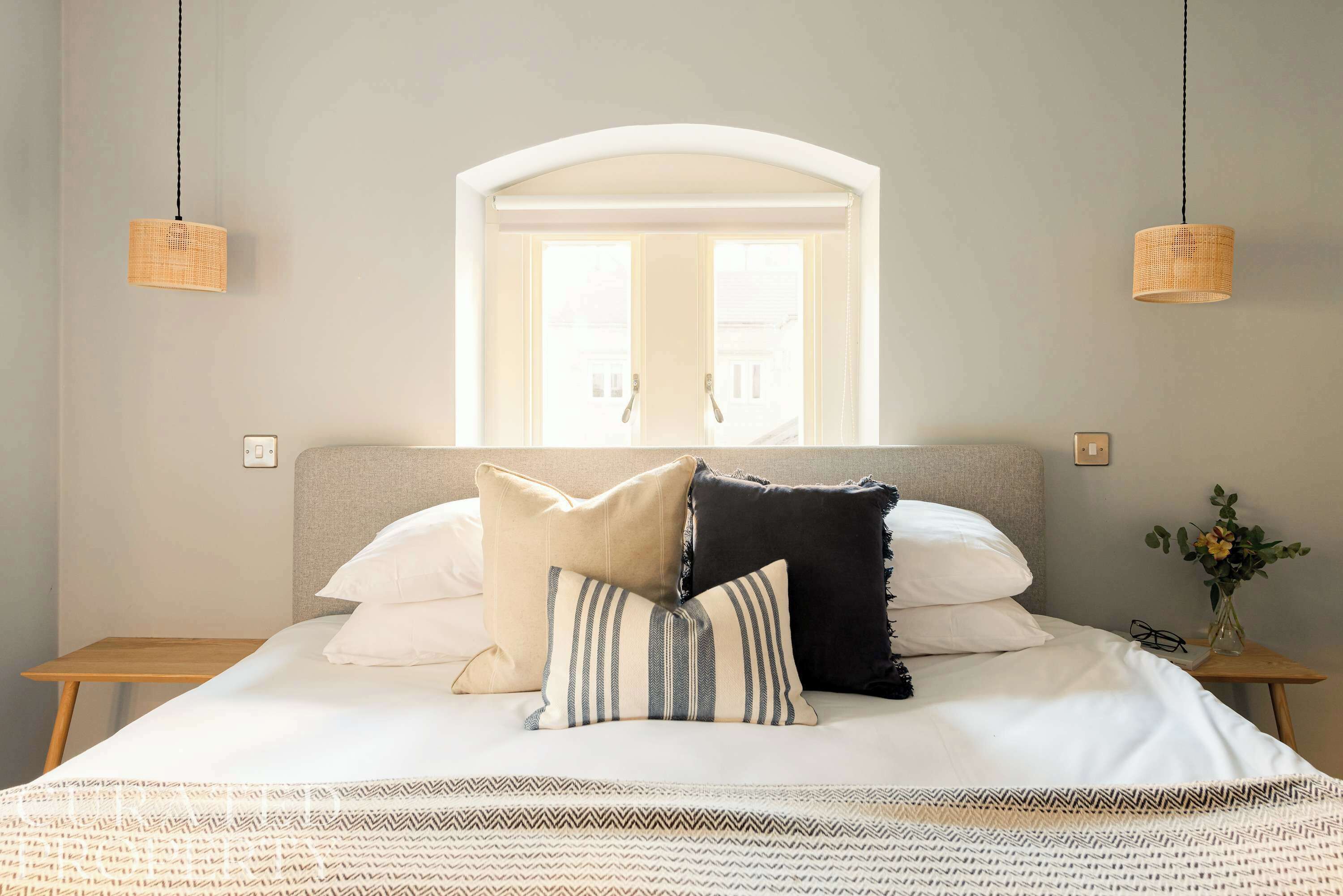 1 bedroom, iron/ironing board, travel crib, WiFi