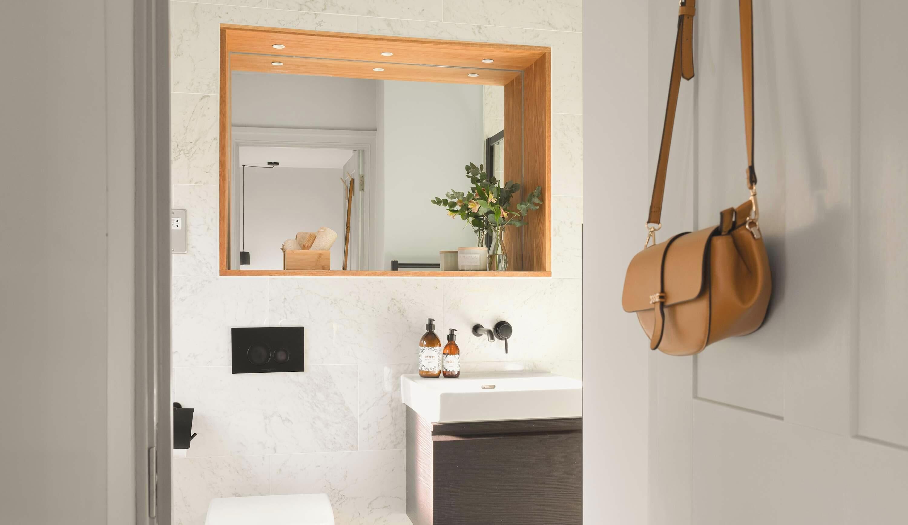 Shower, hair dryer, towels, shampoo