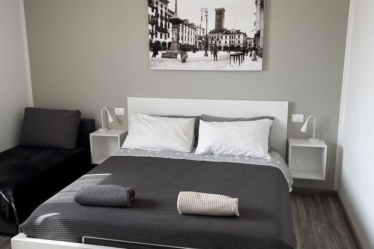 Appartamento Comfort | 1 camera, biancheria da letto ipoallergenica, copriletto in piuma