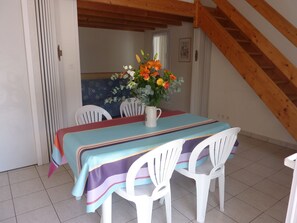 Dining - Cottage 600m from the sea with pool and private parking (Bretignolles-sur-Mer)