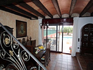 Interior - Charming Dog-Friendly Home w/ Private Pool, Near Beach, Free WiFi, A/C Option (Deltebre)
