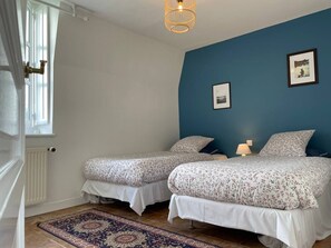 2 chambres, draps fournis