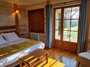 2 soverom og sengetøy