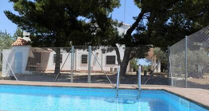 Ideales Ferienhaus: Nahe zum Strand, Privatpool, kostenloses WLAN, haustierfreundlich, Hundestrand